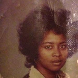 Meet your Posher, Lena